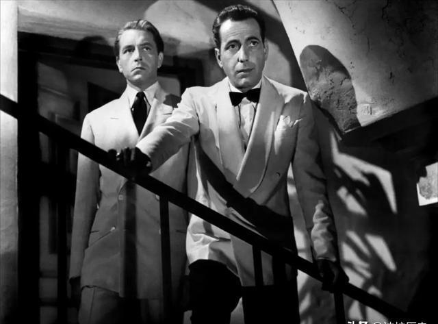 电影《卡萨布兰卡》镜头语言浅析