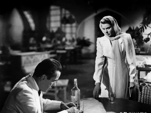 电影《卡萨布兰卡》镜头语言浅析