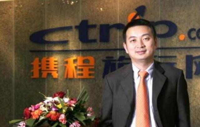 携程创始人,身价34亿的梁建章,被年轻人狠狠上了一课