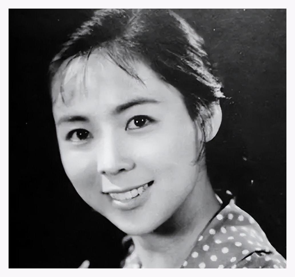 《英雄儿女》王芳,这辈子最正确的决定,就是嫁给军人丈夫