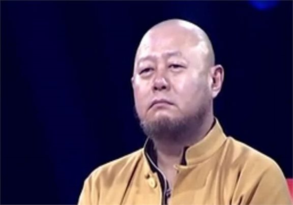 仲小萍:曾嫁歌手火风,后因家庭隐退,是整个音乐界的损失