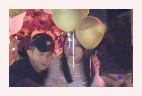 李泽锋节目首次公开妻子,肤白貌美是甘肃人,结婚7年育有2个孩子