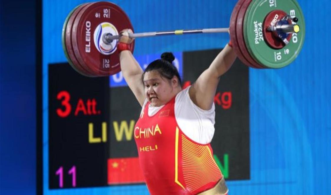 cctv5直播!17:30,中国女大力士冲击第40金