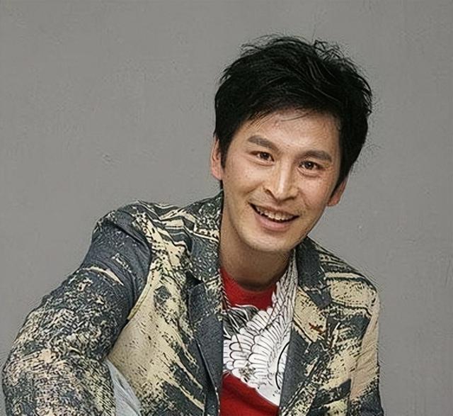 回顾王亚楠:车祸后走上演艺路,因江啸一角走红,49岁妻子成谜