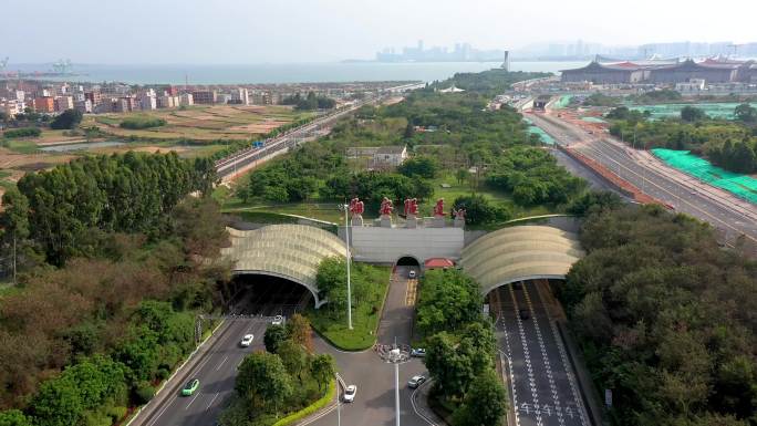 海底隧道在哪个城市图片