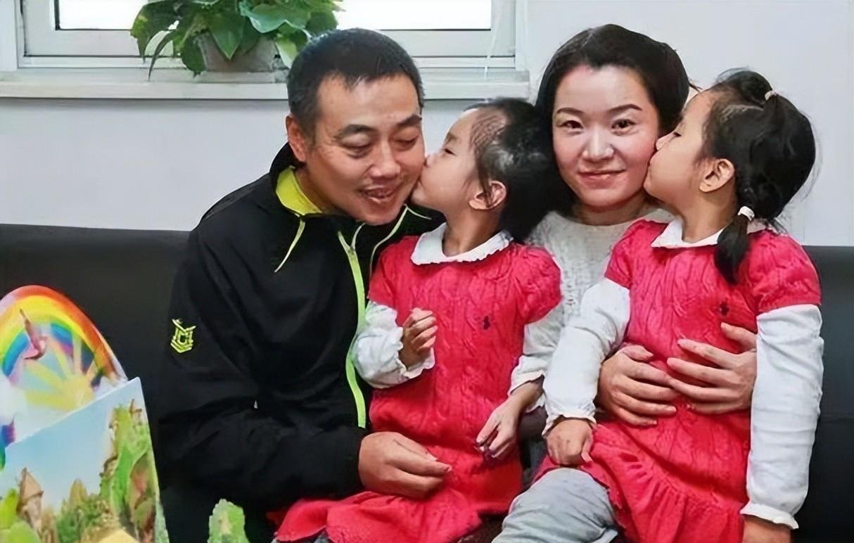 刘国梁妻子:因爱前往日本变身亿万富婆,孕育两个女儿走上巅峰
