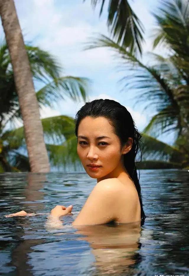 明明和许晴寸步不离,却还是被王志文截了胡,尤勇的悲惨你知道吗