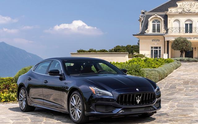 低调奢华轿车,车长达5262毫米,搭载法拉利同款v8引擎!