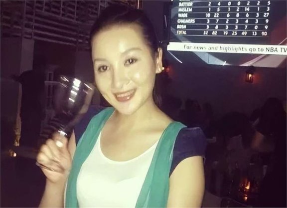 王奎荣老婆饶芯语图片