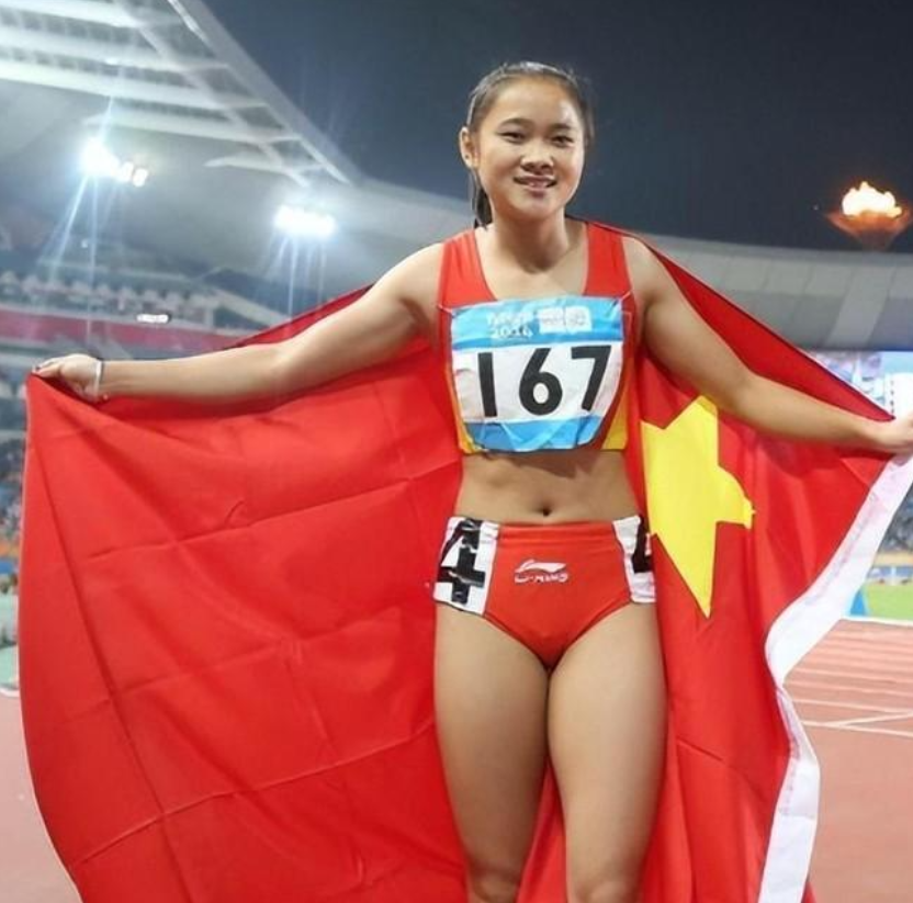 中国女飞人梁小静:身高不到一米六打破纪录,速度之快惊呆选手