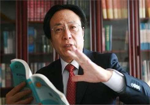 吴以岭:靠五种虫月入上亿,又研制出连花清瘟,出诊只收8元诊费