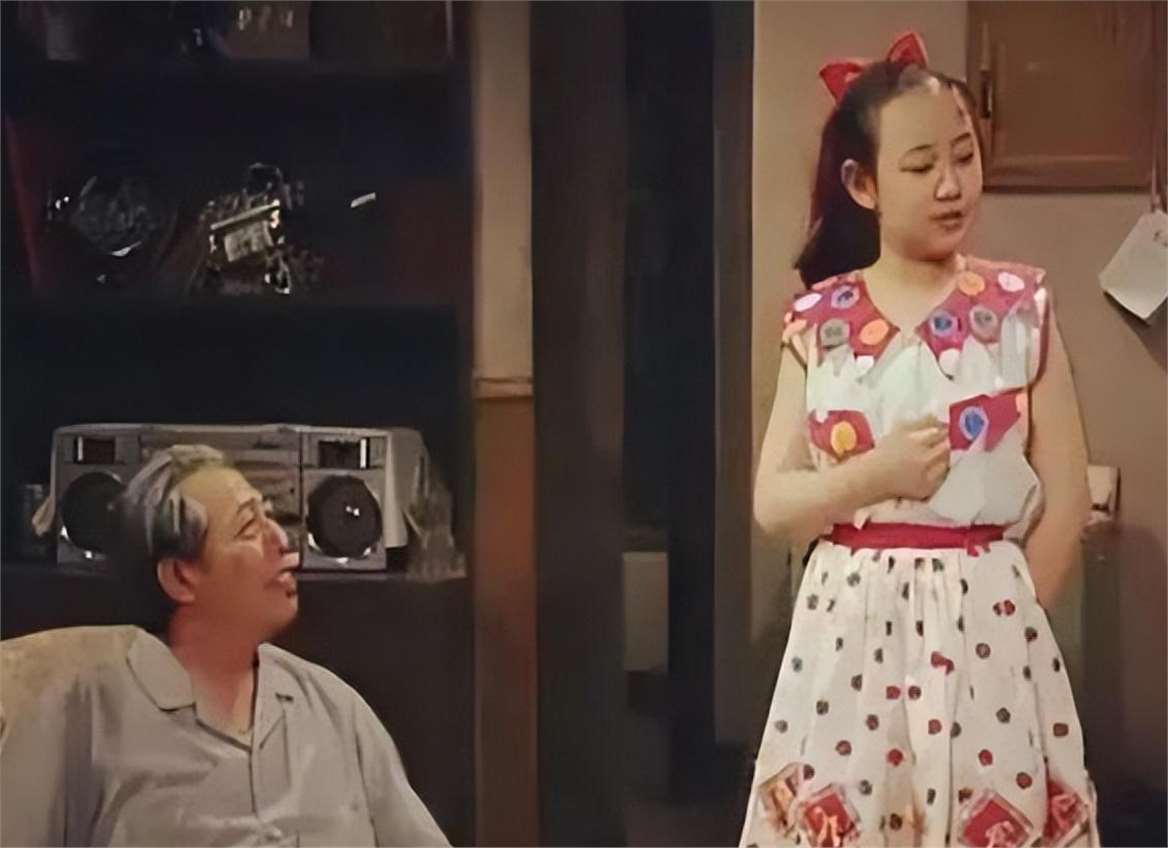 《我爱我家》过去27年后,饰演贾圆圆的关凌,如今怎么样啦?