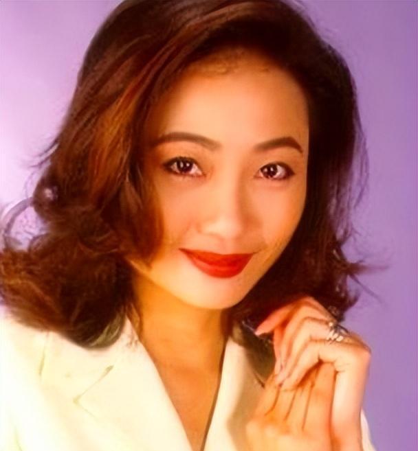 杨子晴:李威前女友陶喆出轨风波中的关键人物