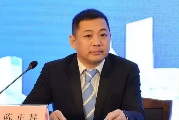 博士级歌唱家雷佳,12次荣登春晚,丈夫的身份更是深藏不露