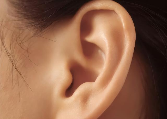 "油耳"和狐臭有关?他是病吗?怎么祛除?