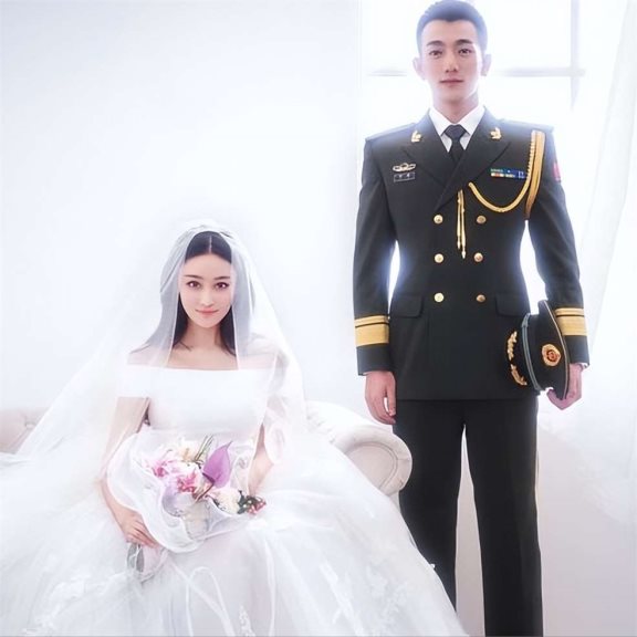 她是内娱演员李依晓,曾经演过多部电视剧,如今官宣恋情冲上热搜