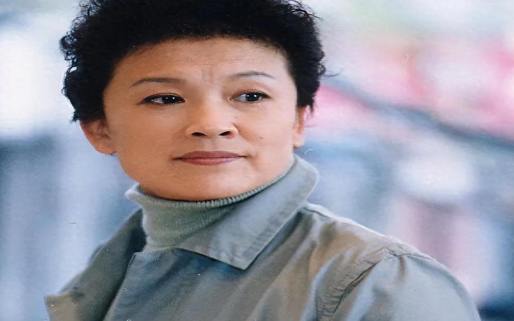 宋春丽:44年鹣鲽情深,孙维熙伴,高龄喜得子,传奇续篇