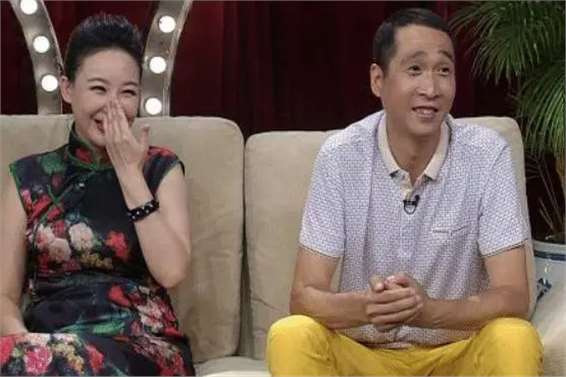 "条子哥"韩兆母亲逝世,出殡照片曝光引争议,好兄弟杨议疑缺席