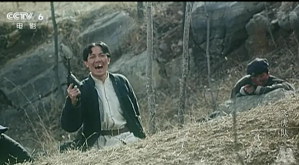 争议之作《飞虎队》驳壳枪冲锋枪引发观众热议