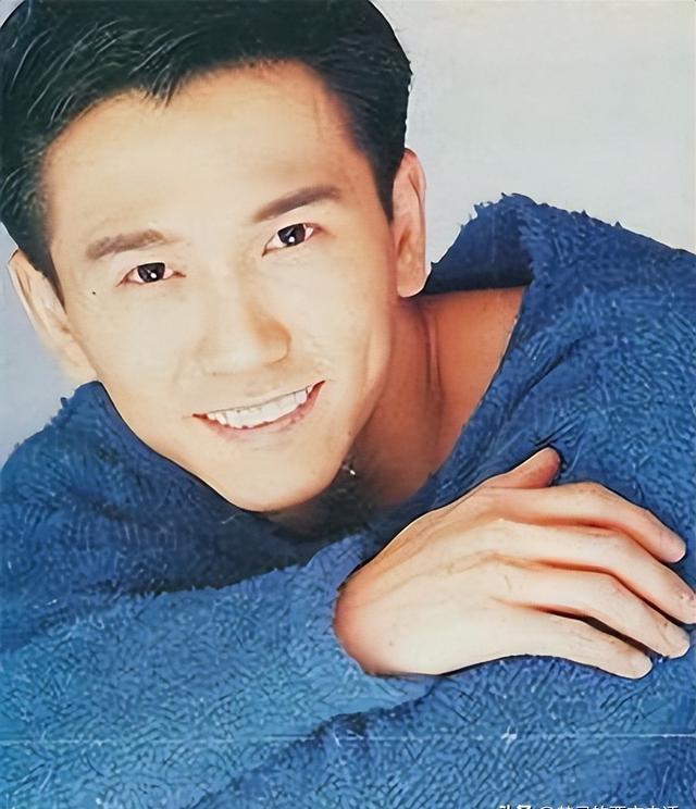 从叱咤半个娱乐圈,到沦为配角,"万人迷"温兆伦怎么突然不红了