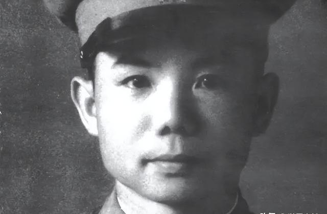 1986年刘帅逝世,邓公看到治丧委员会名单怒问:怎么没有肖永银!