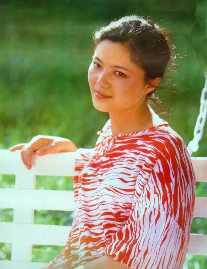 演员马军勤:顶替妹妹演电影,中年离婚独自带娃,晚年让父母分居