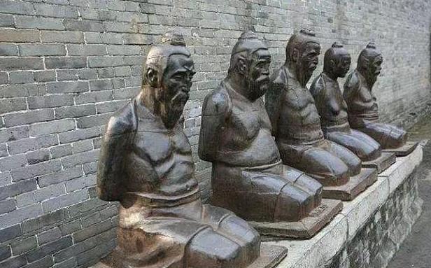 大奸臣秦桧到底是怎么死的?在杀害岳飞后,他过得如何呢?