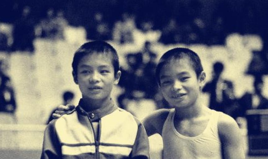 双胞胎冠军李大双李小双:24岁因身体退役,如今已成为知名企业家