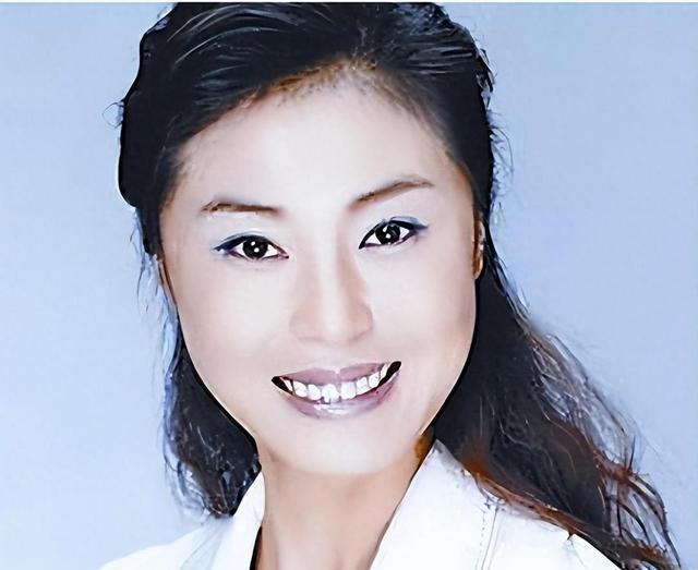 头号警花王菲:与86位高官涉不正当关系,每日零花钱高达万元