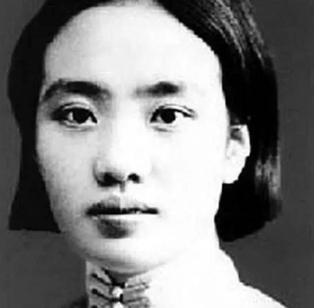 1938年,李德在延安和大明星李丽莲结婚,为何1年后就离她而去