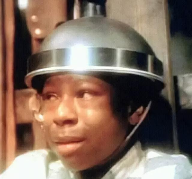 美国最小死刑犯,年仅14岁被送上电椅处死,却在70年后被判无罪