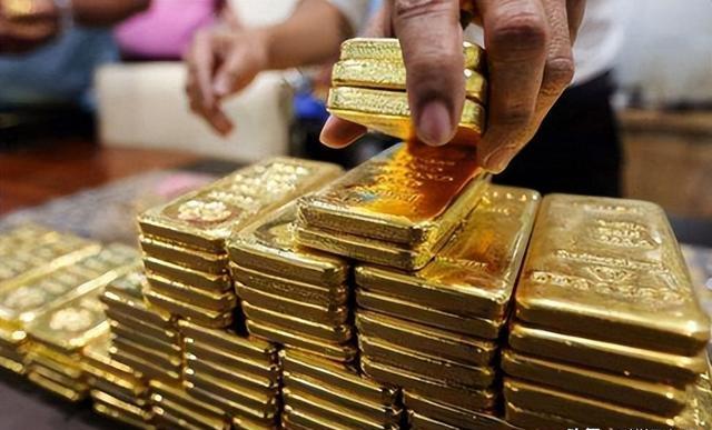 沪金交易，不能只盯着外盘价格做判断示意图