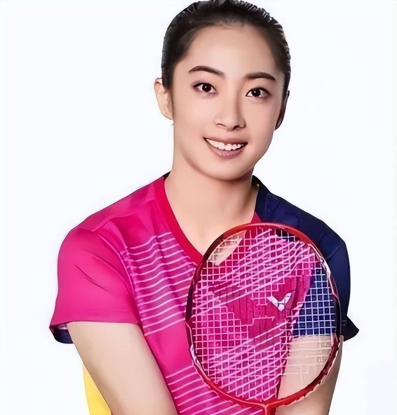 "羽坛第一美女"王适娴:求婚谌龙为其生子,退役后成人生赢家