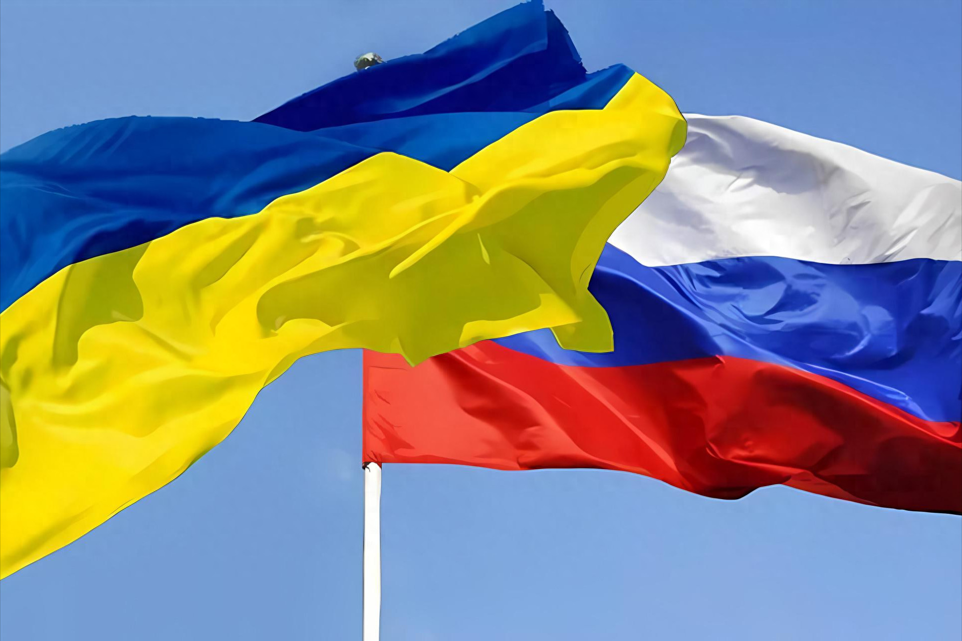 俄罗斯没料到,两年打空家底的乌克兰,成为了自家盟友的"榜样"