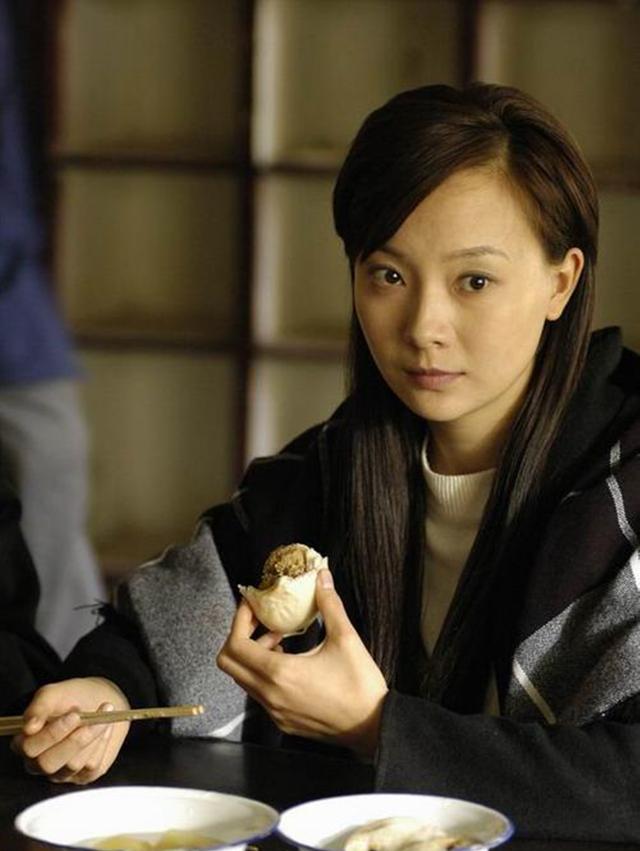 再看柳云龙《暗算》,3个篇章,1场悲剧,时代没有辜负黄依依