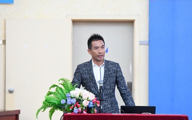 回顾 韩后创始人王国安,因一张欠条背15亿债务,今卖房打工抵债