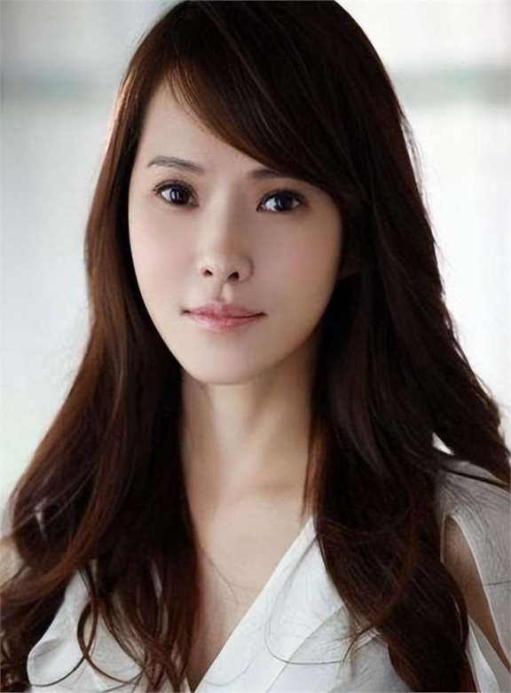 13年后再看伊能静的婚姻,终于明白她为何抛弃庾澄庆选择了秦昊