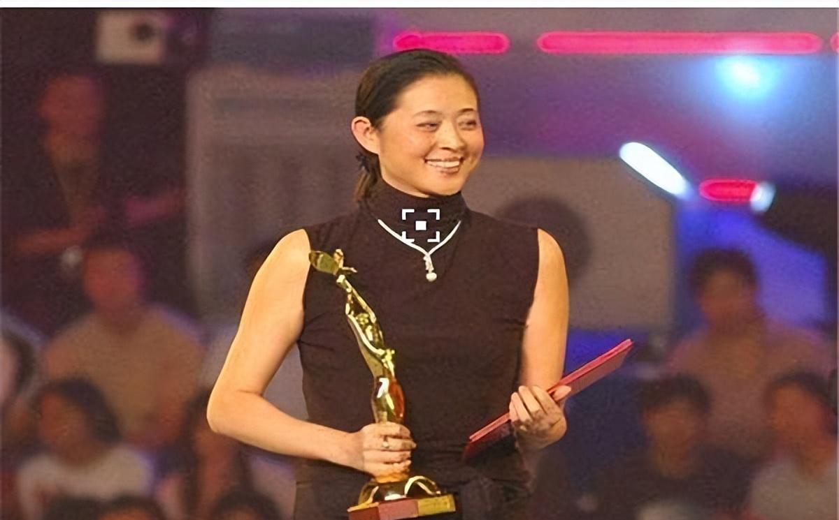 杨亚洲与倪萍的爱情故事揭示不为人知的真相