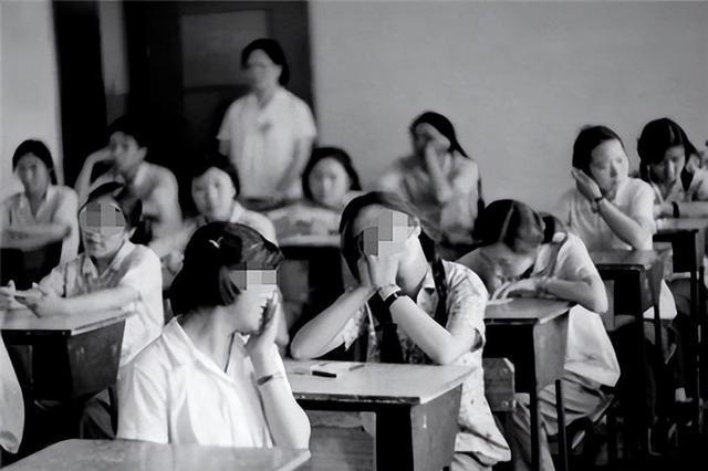 1998年静海一中"七仙女"投毒案,唯一幸存女孩,与7具尸体过夜