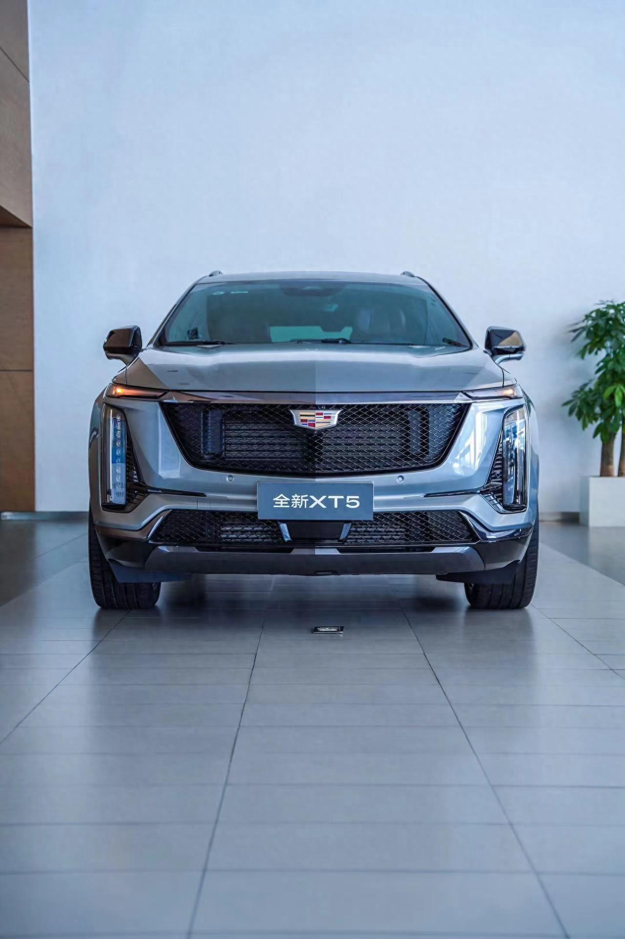 2025凯迪拉克xt5:革新设计与科技