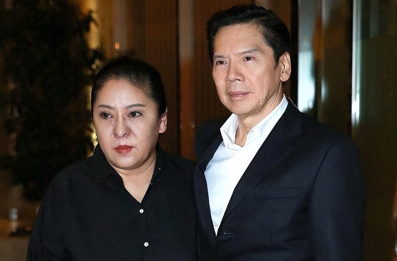 向华强前妻:离婚40载,陈岚敬如宾,无人敢娶