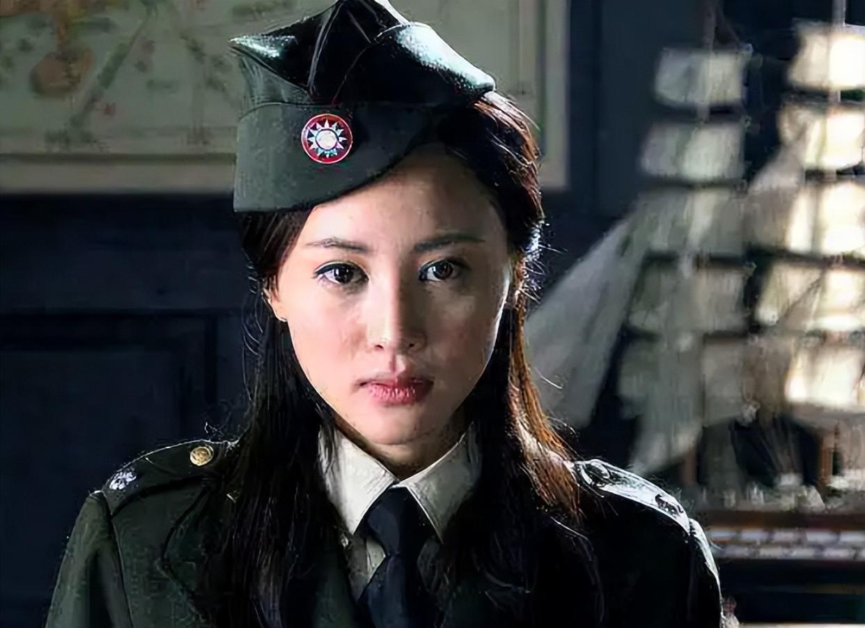 揭秘:川岛芳子从肃亲王府千金到日本间谍的传奇与悲剧人生