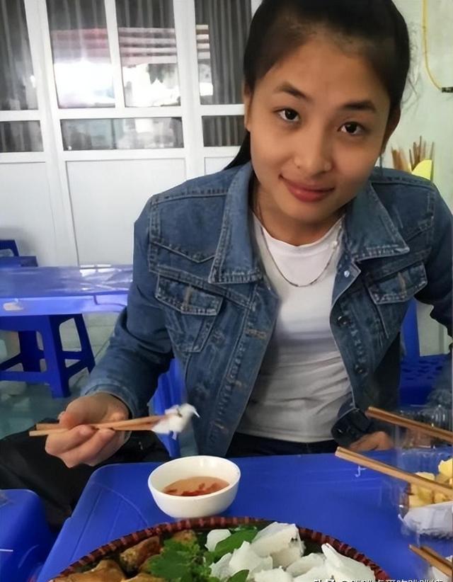越南美女远嫁中国农村小伙,曾直言不嫁外国后,如今却被宠成公主
