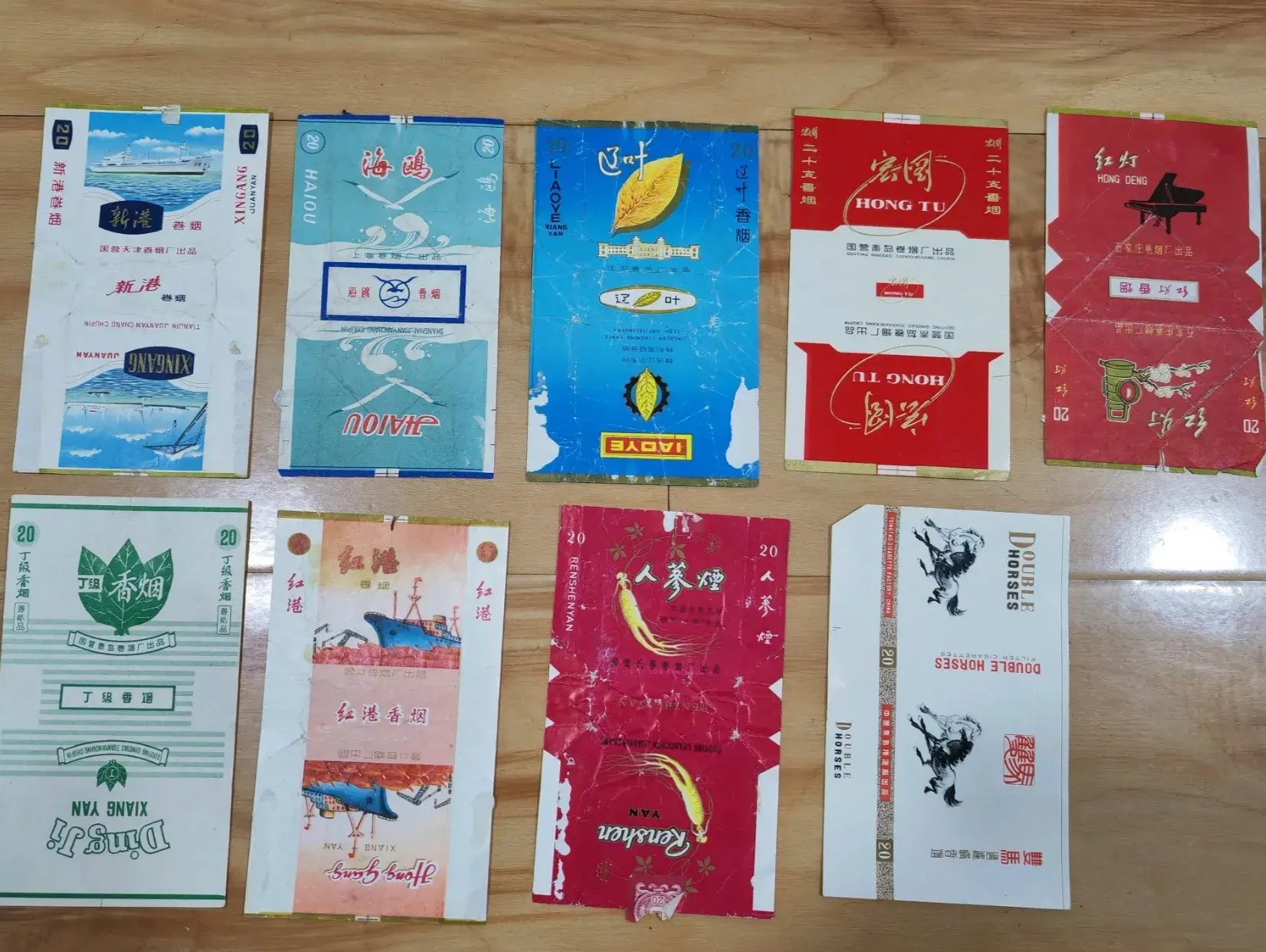 回看这些经典的老香烟,很多人都没有抽过,他们是一代人的纪念