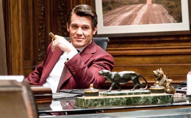 电影《华尔街》:金融大鳄的传奇人生,资本界的跌宕起伏