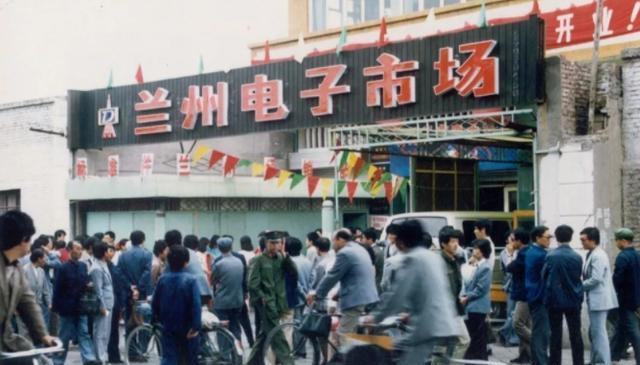 06年兰州黑老大马冰冰,成立马家军,作奸犯科16起,如今恶名仍在