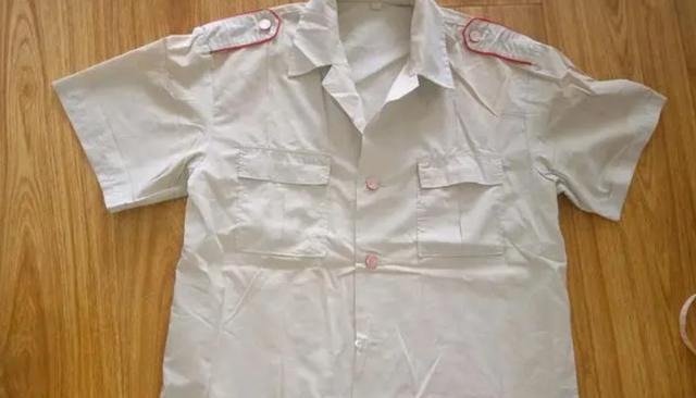 80年代,风靡全国的"的确良",因何销声匿迹了?原因其实很现实