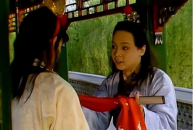 蒋玉菡始初与袭人恩爱非常,为何后来又抛弃她?都是贾宝玉造的孽