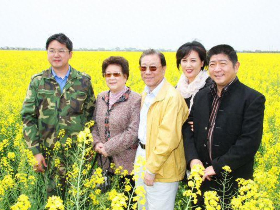 回顾越剧演员单仰萍:浙江桐庐越剧名家,丈夫被判刑后她现状如何