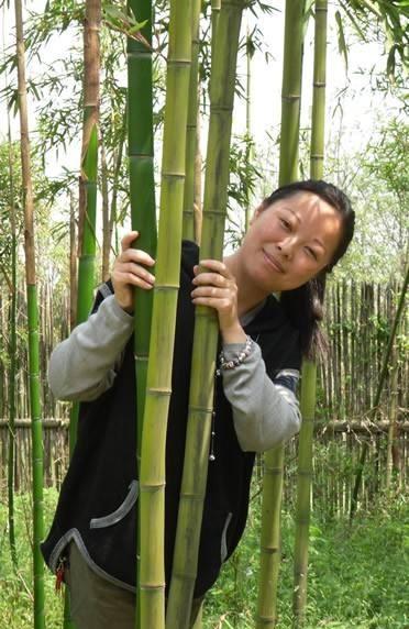 11年前,那个用双手接女童的"最美妈妈"吴菊萍,如今怎么样了?